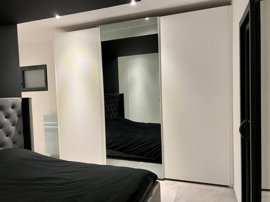 Magnifique Contemporaine